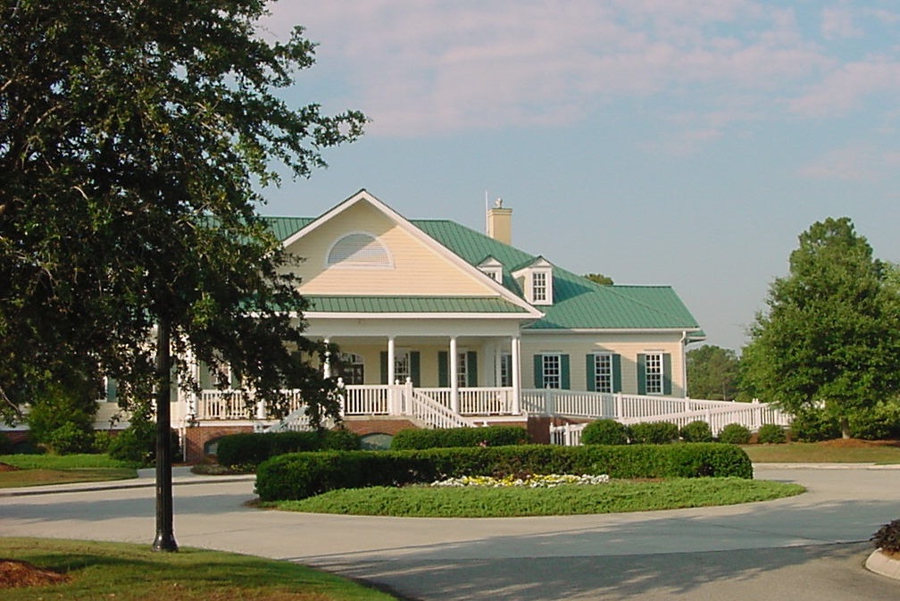 Clubhouse at Winding River Plantation NC photo